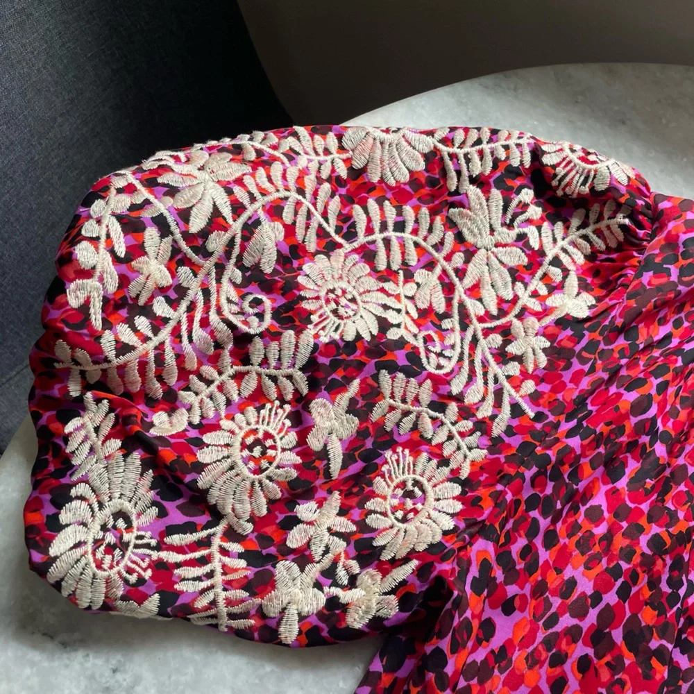Anthropologie THML Embroidered Puff Sleeve Texture Top